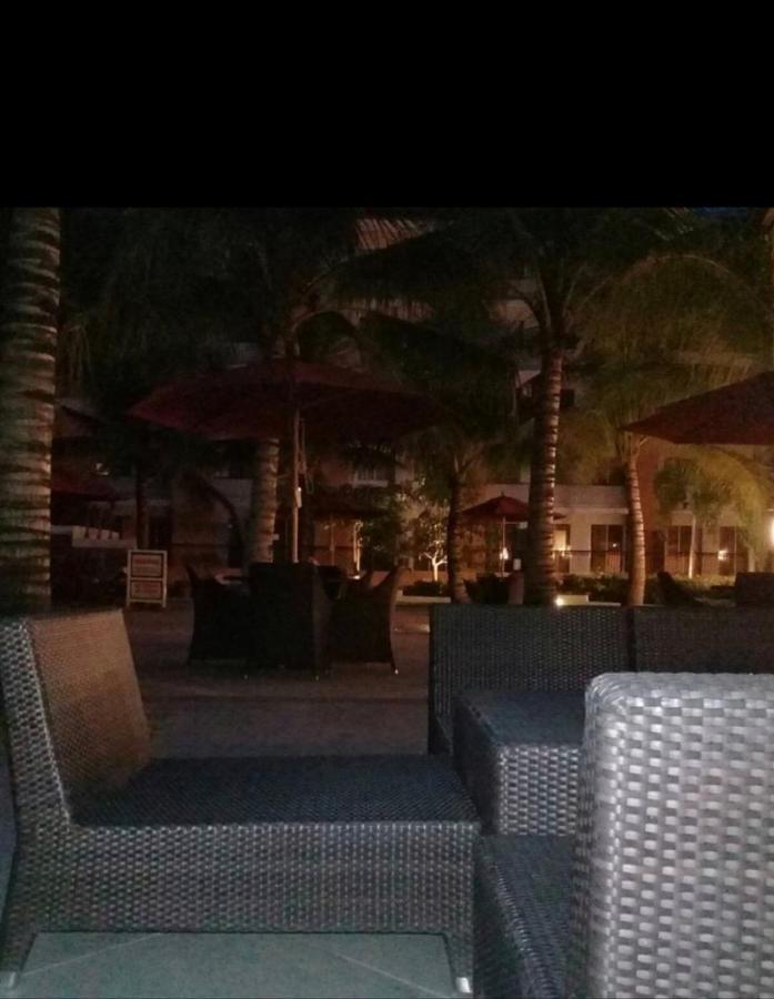 San Remo Oasis Srp Cebu Aparthotel Luaran gambar